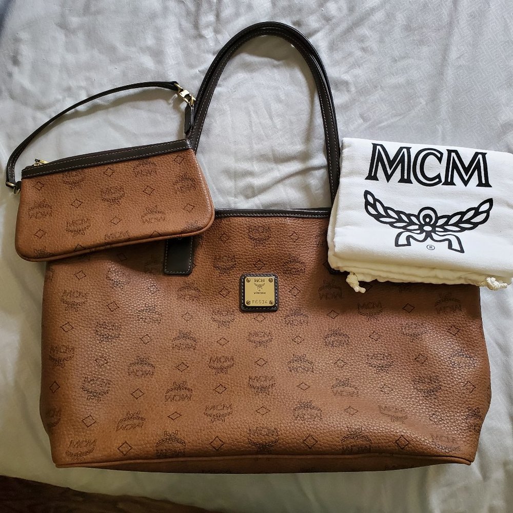 MCM Large Leather Tote Bag in Brown w/ Pouch *NEW